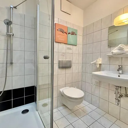 Apartment Komfortable In Mit Balkon